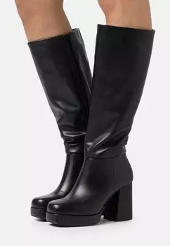 Ботинки на каблуке Bullboxer, черный
