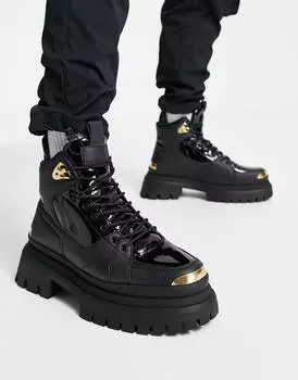 Ботинки на шнуровке ASOS DESIGN из черной искусственной кожи с золотыми деталями на массивной подошве