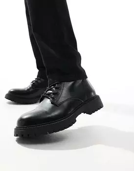 Ботинки на шнуровке черного цвета Pull&Bear