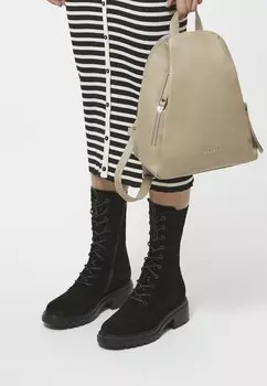 Ботинки на шнуровке RYKO, черный