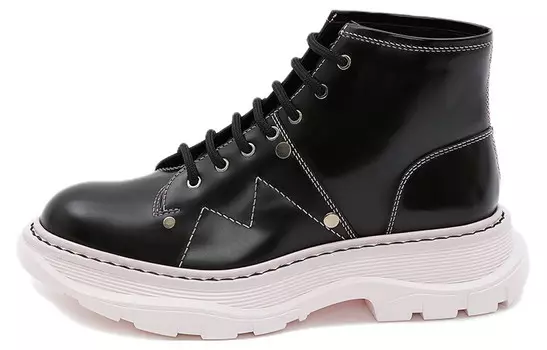 Ботинки на шнуровке Tread Black Pink женские Alexander Mcqueen