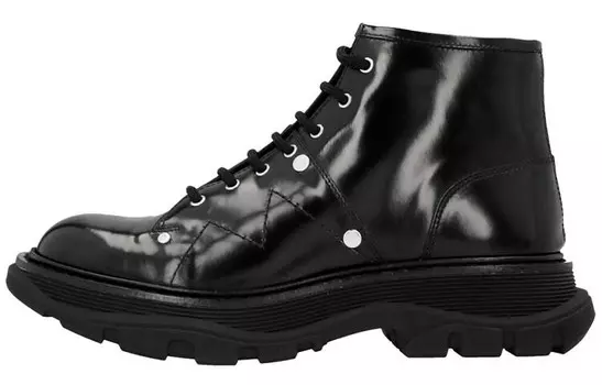 Ботинки на шнуровке Tread черные женские Alexander Mcqueen