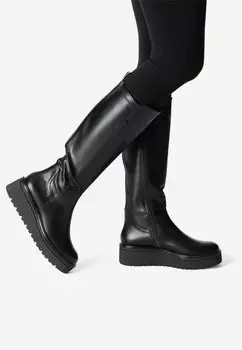 Ботинки на танкетке Marco Tozzi, черный