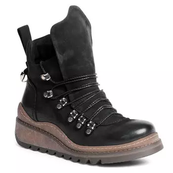 Ботинки QUAZI, черный