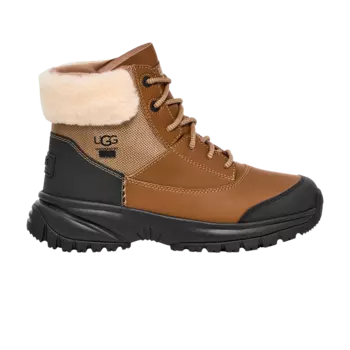 Ботинки UGG Wmns Yose Fluff V2 Boot, коричневый