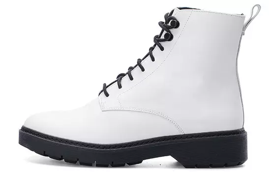 Ботинки женские белые Clarks