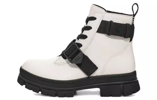 Ботинки женские белые Ugg