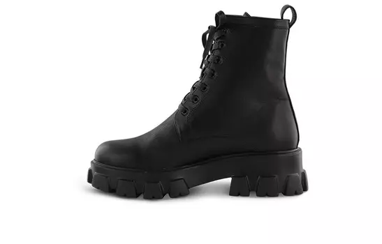 Ботинки женские черные Tony Bianco