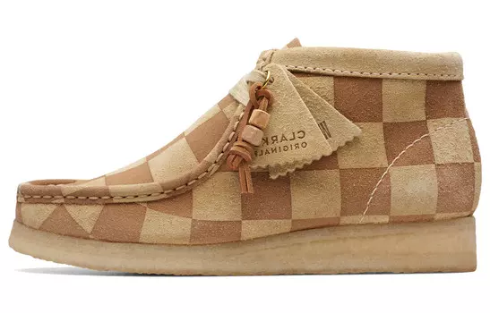 Ботинки женские Originals WALLABEE Ankle Boots Yellow Clarks