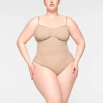 Бралетт SKIMS, цвет mica