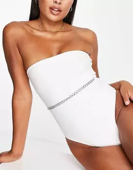Brave Soul — белый купальник-бандо с высокой талией и цепочкой спереди