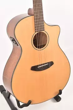 Breedlove Discovery Concerto CE