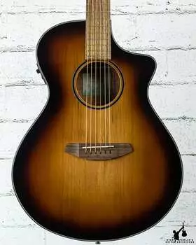 Breedlove Discovery S Concert Edgeburst CE Cedar-Mahogany