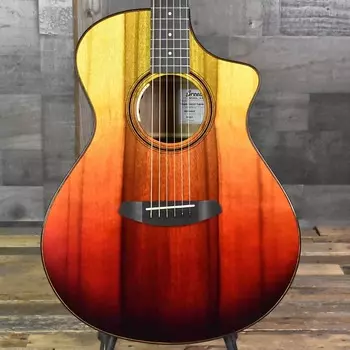 Breedlove Oregon Concert CE, Myrtlewood LTD - Tequila Sunrise с жестким футляром
