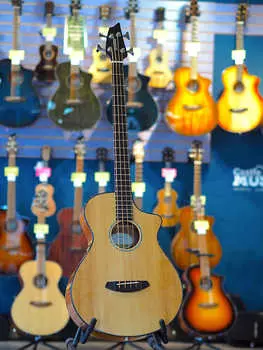 Breedlove Pursuit Concert CE Acoustic Bass 2020 Ситка-Красное дерево