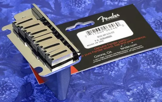 Бридж Fender American USA Deluxe &amp; Ultra Strat Tremolo 0036449049 Fender 003-6449-049 Ultra Strat Bridge