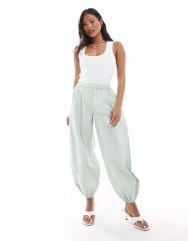 Брюки ASOS DESIGN Petite из стираного поплина с удобными вставками в цвете шалфея