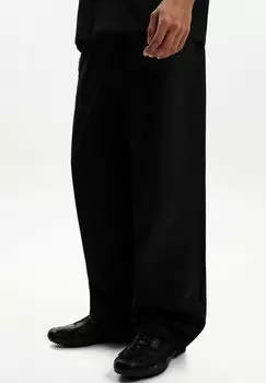 Брюки BAGGY Bershka, черный