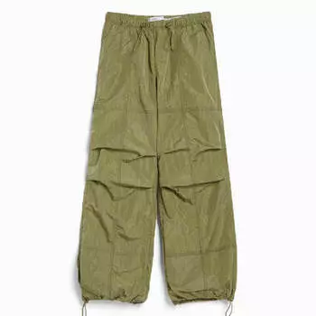 Брюки Bershka Nylon Parachute, хаки