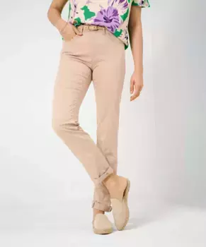Брюки Brax с 5 карманами "Стиль CAROLA", цвет Sand