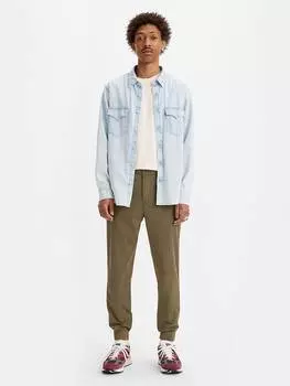 Брюки чинос Levis, оливковый