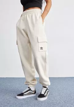 Брюки для бега ESSENTIALS CARGO JOGGER PANT adidas Originals, цвет white