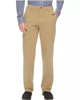 Брюки Dockers Classic Fit Workday Khaki Smart 360 Flex, цвет New British Khaki