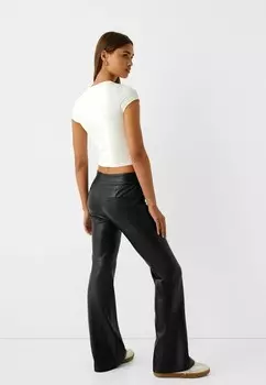 Брюки EFFECT Bershka, черный