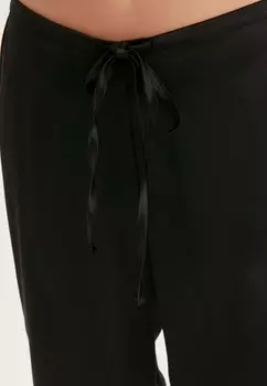 Брюки Herita, черный