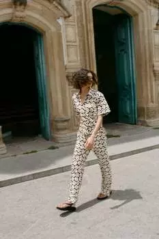 Брюки из хлопка с принтом ZARA, черно-белый