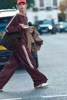 Брюки из мягкой ткани с кружевными лампасами по боку ZARA, бордовый