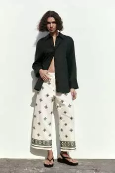 Брюки из смешанного льна с принтом ZARA, черно-белый