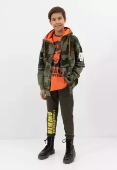 Брюки из ткани Gulliver с цветным шрифтовым принтом, хаки