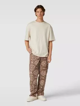 Брюки из ткани с накладными карманами с клапанами KARL KANI, темно-коричневый