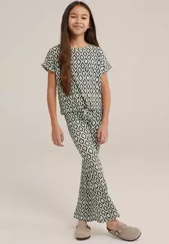 Брюки из ткани WE Fashion, цвет white