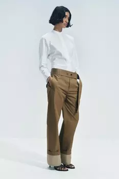 Брюки из твила с поясом ZARA, оливково-зеленый