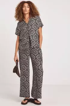 Брюки из жатой ткани со сборками на талии и широкие брюки Jd Williams, черный