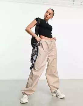 Брюки-карго Asos Weekend Collective Parachute With Pocket, светло-бежевый