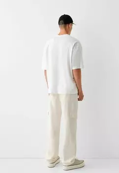 Брюки-карго Bershka, бежевый