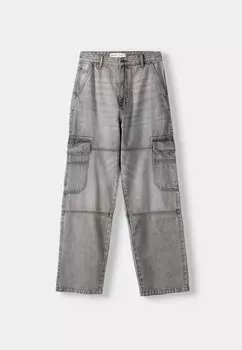 Брюки-карго Bershka, светло-серый