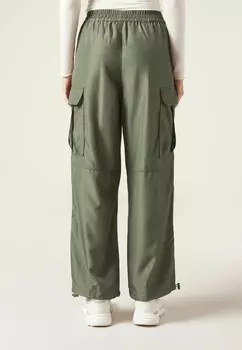 Брюки карго Calzedonia, оливковый