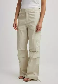 Брюки карго NA-KD, бежевые
