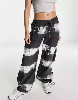 Брюки карго с принтом тай-дай ASOS DESIGN