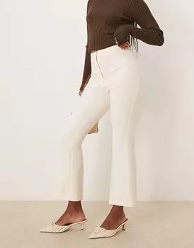 Брюки-клеш кремового цвета ASOS DESIGN