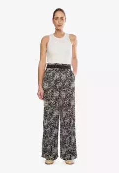 Брюки Le Temps Des Cerises 7/8 классического приталенного кроя, черно-белый