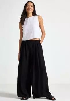 Брюки Lindex, черный