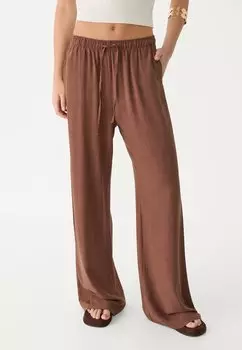 Брюки LONG FLOWING RUSTIC Stradivarius, коричневый