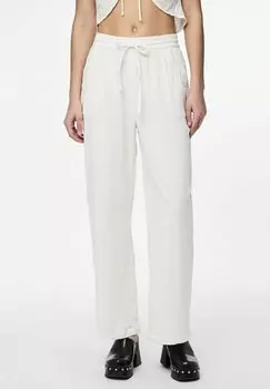 Брюки MIT WEITEM BEIN PCMASTINA Pieces, слоновая кость