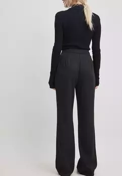 Брюки NA-KD, черные