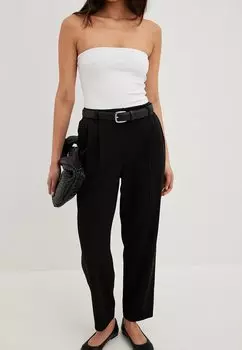 Брюки NA-KD, черный